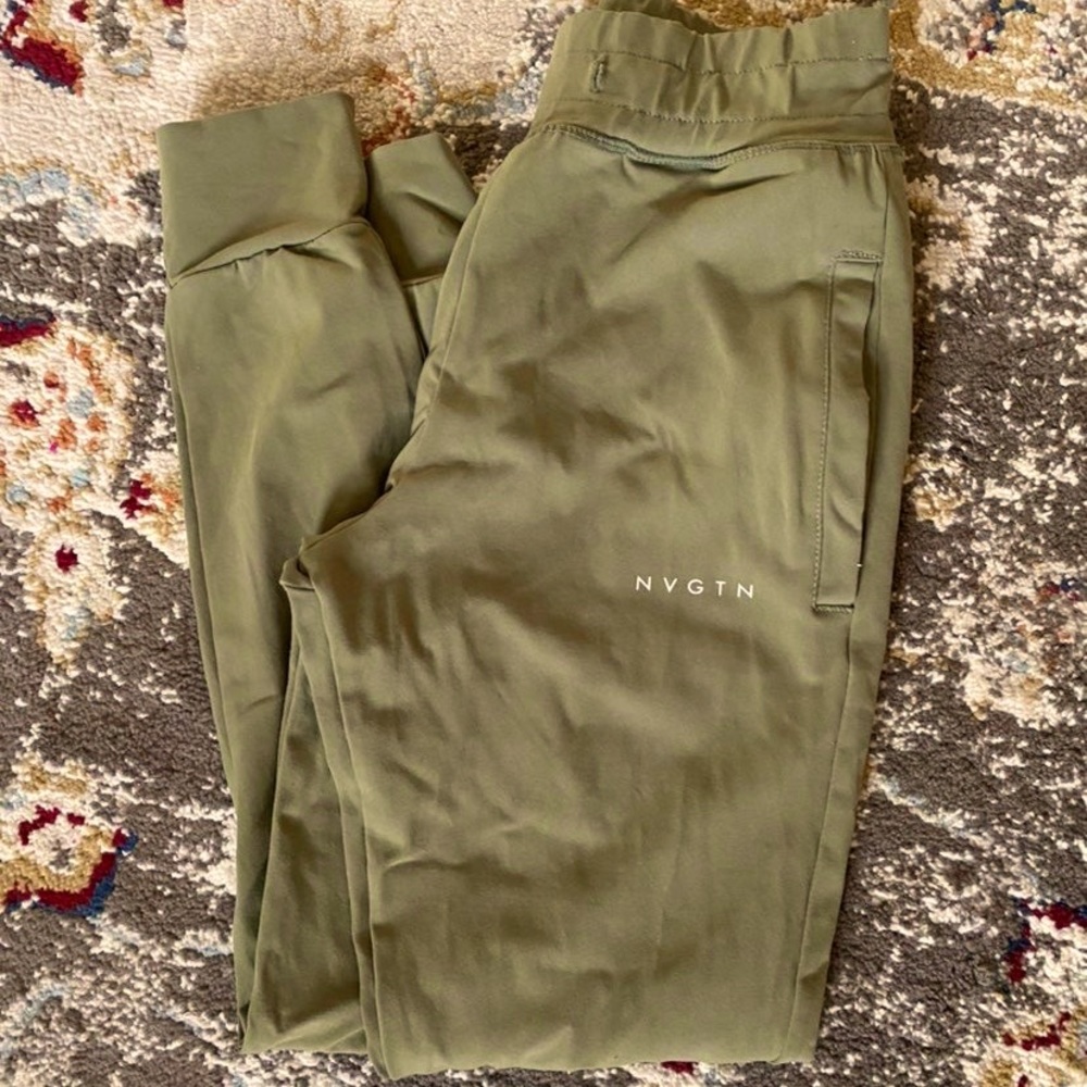 Women’s Green NVGTN joggers XS